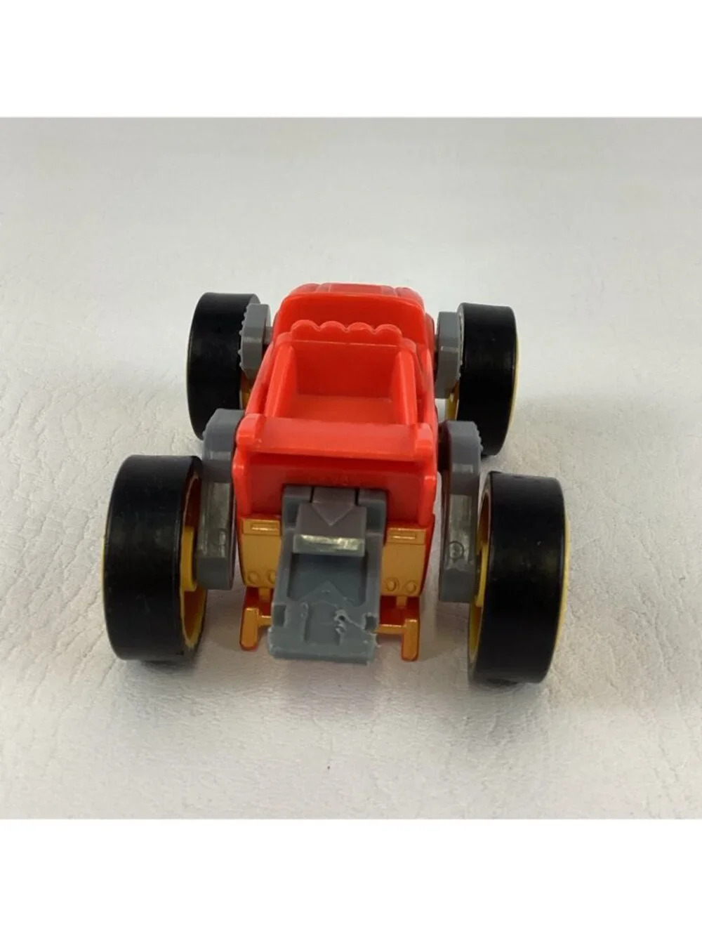 Blaze And The Monster Machines Flip & Race Transforming Vehicle Mattel Toy